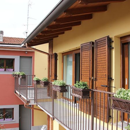 Hayloft Bed & Breakfast Cornaredo Bagian luar foto